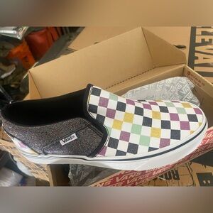 NIB womens Sz 9 Vans Asher Multi color checkered with black glitter backing
